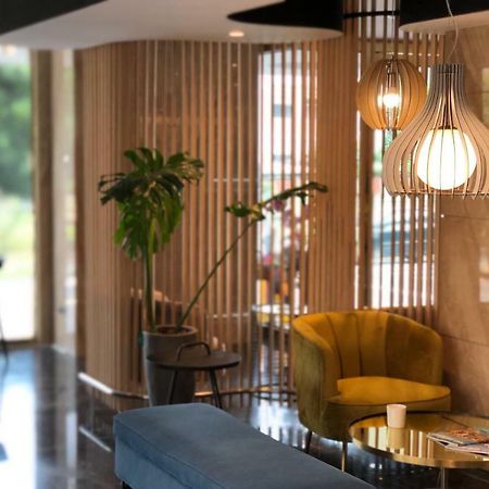 Talmud Hotel Taichung Bagian luar foto