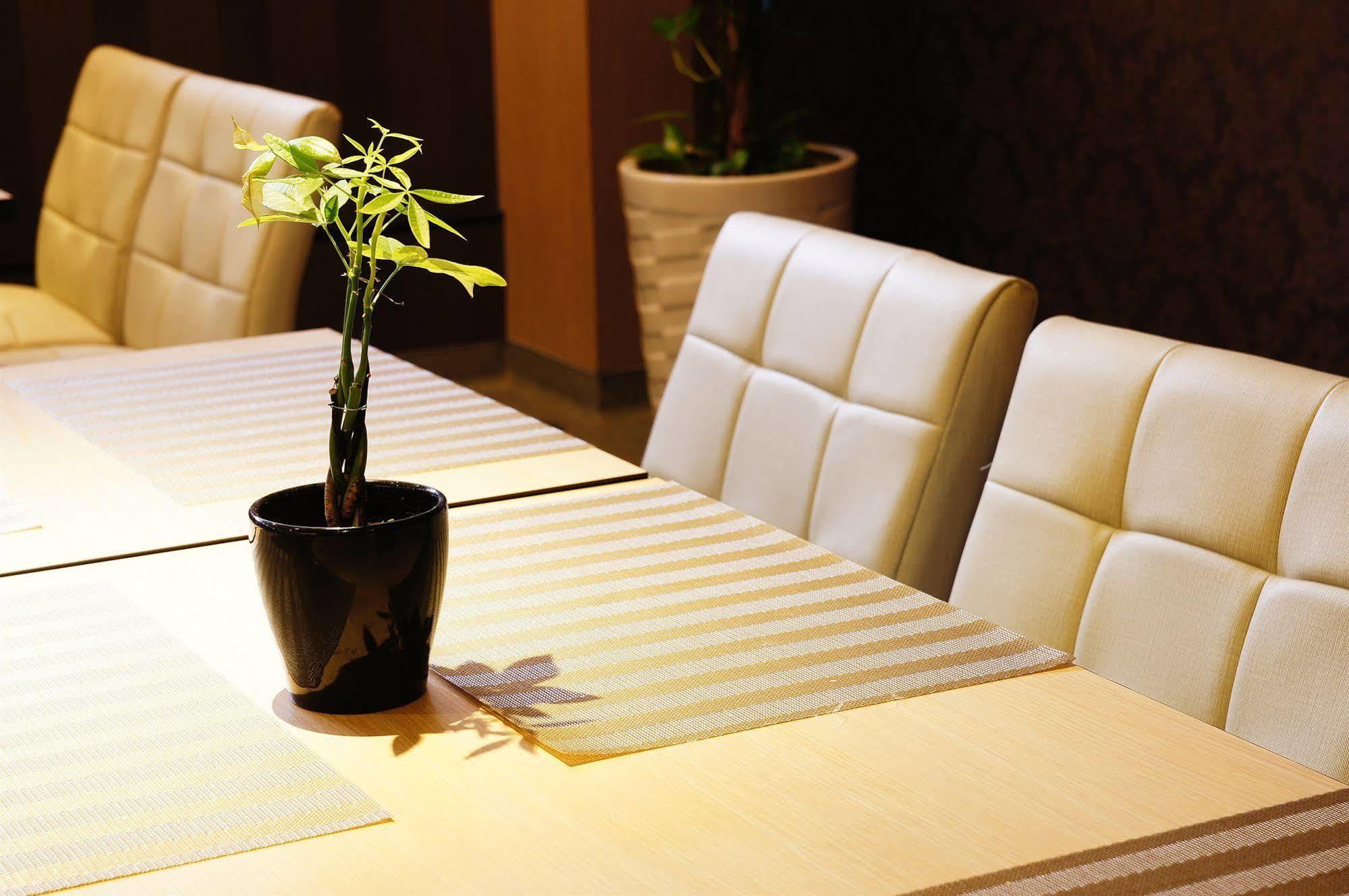 Talmud Hotel Taichung Bagian luar foto